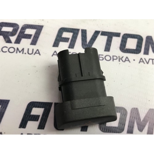 Кнопка аварійки Ford Focus 2 2005-2010 4M5T13A350AC